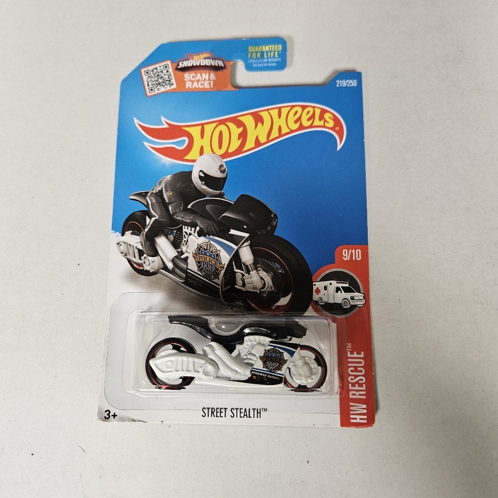 Hot Wheels Street Stealth‎ Motorcycle 2016